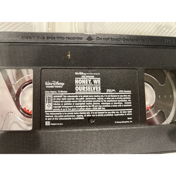 Spy Kids and Honey, We Shrunk Ourselves VHS--Lot of 2 Movies - Picture 6 of 9